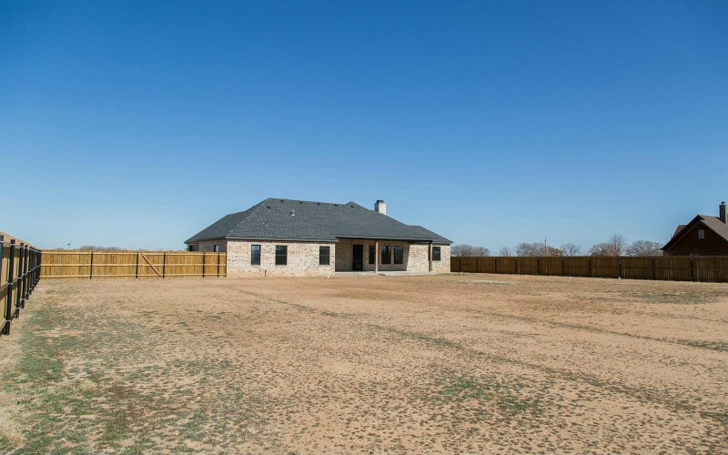 7211 W 12th Street, Plainview, TX 79072, 3 Bedrooms Bedrooms, ,2 BathroomsBathrooms,Residential,For Sale,7211 W 12th Street,0,202601156