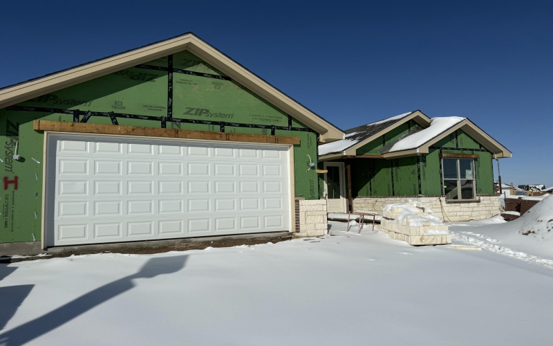 7524 58th Street, Lubbock, TX 79407, 3 Bedrooms Bedrooms, ,2 BathroomsBathrooms,Residential,For Sale,7524 58th Street,0,202601182