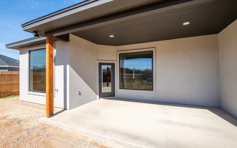 5717 Melrose Ave, San Angelo, TX 76901, 3 Bedrooms Bedrooms, ,2 BathroomsBathrooms,Residential,For Sale,5717 Melrose Ave,0,130434