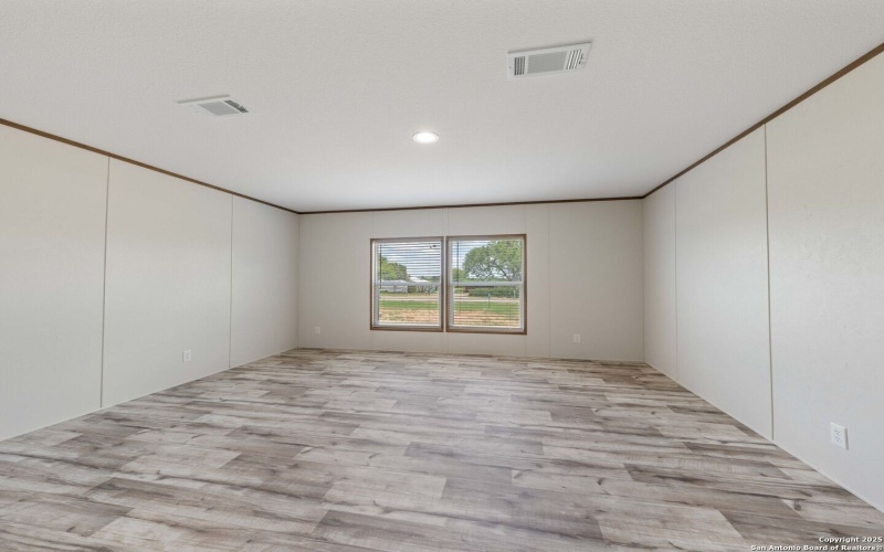 2955 FM 1333, Poteet, TX 78065, 4 Bedrooms Bedrooms, ,2 BathroomsBathrooms,Residential,For Sale,2955 FM 1333,0,1932751