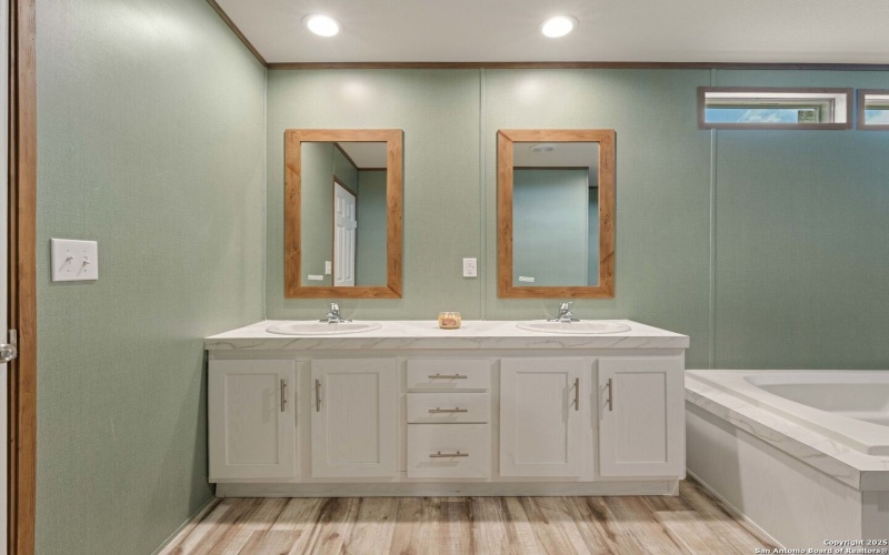 2955 FM 1333, Poteet, TX 78065, 4 Bedrooms Bedrooms, ,2 BathroomsBathrooms,Residential,For Sale,2955 FM 1333,0,1932751