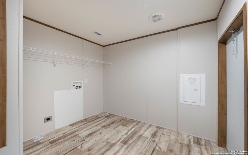 2955 FM 1333, Poteet, TX 78065, 4 Bedrooms Bedrooms, ,2 BathroomsBathrooms,Residential,For Sale,2955 FM 1333,0,1932751