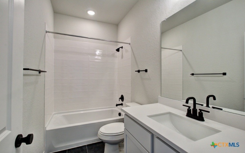 1237 Casetta Run, New Braunfels, TX 78130, 3 Bedrooms Bedrooms, ,3 BathroomsBathrooms,Residential,For Sale,1237 Casetta Run,0,602815