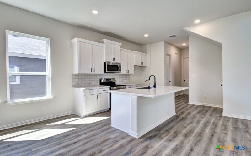 1237 Casetta Run, New Braunfels, TX 78130, 3 Bedrooms Bedrooms, ,3 BathroomsBathrooms,Residential,For Sale,1237 Casetta Run,0,602815