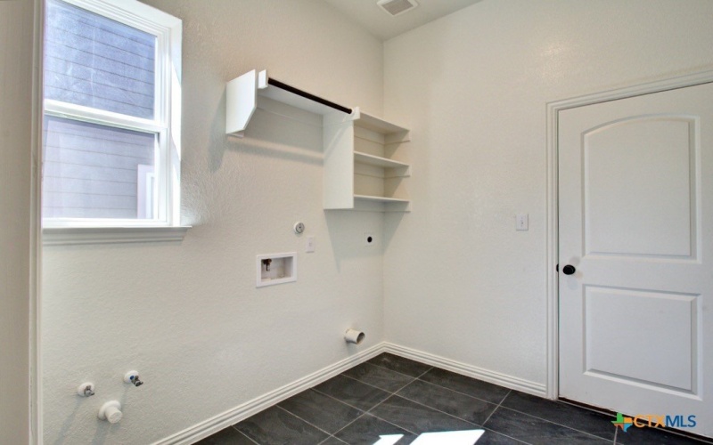 1237 Casetta Run, New Braunfels, TX 78130, 3 Bedrooms Bedrooms, ,3 BathroomsBathrooms,Residential,For Sale,1237 Casetta Run,0,602815