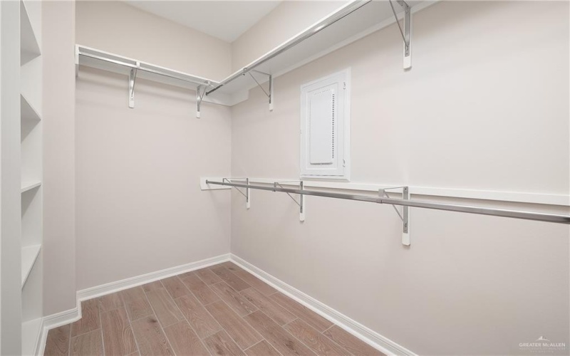 14010 Sugarberry Lane, McAllen, TX 78504, 4 Bedrooms Bedrooms, ,2 BathroomsBathrooms,Residential,For Sale,14010 Sugarberry Lane,0,492995