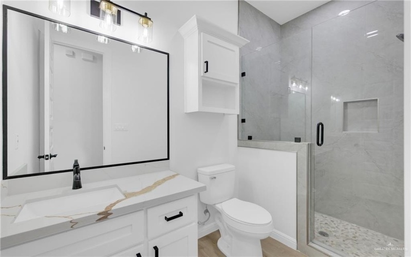 4020 Carol Lane, Edinburg, TX 78542, 3 Bedrooms Bedrooms, ,2 BathroomsBathrooms,Residential,For Sale,4020 Carol Lane,0,493153