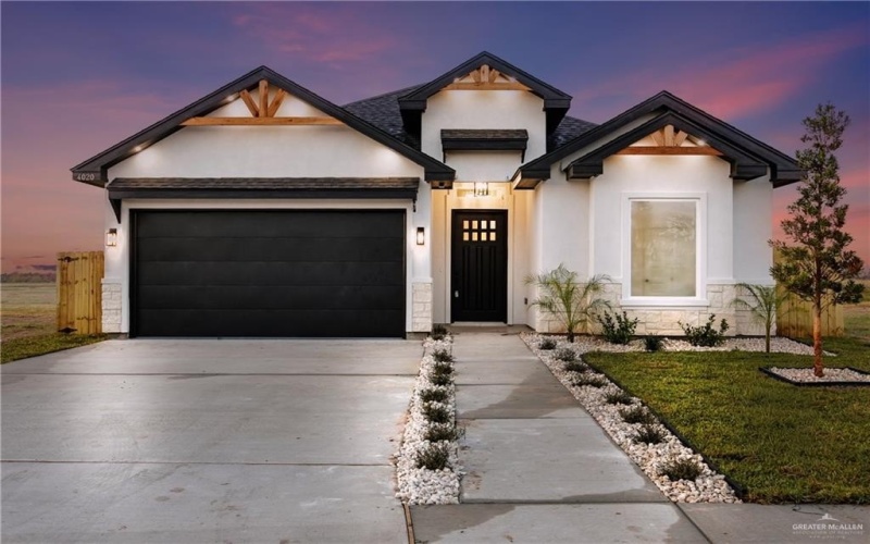 4020 Carol Lane, Edinburg, TX 78542, 3 Bedrooms Bedrooms, ,2 BathroomsBathrooms,Residential,For Sale,4020 Carol Lane,0,493153