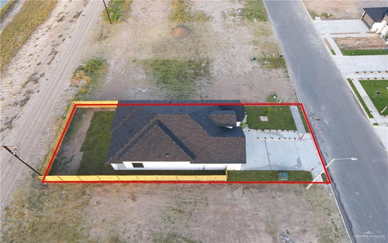 4020 Carol Lane, Edinburg, TX 78542, 3 Bedrooms Bedrooms, ,2 BathroomsBathrooms,Residential,For Sale,4020 Carol Lane,0,493153