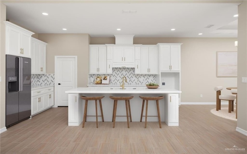 2612 E Guerlain Drive, Edinburg, TX 78542, 4 Bedrooms Bedrooms, ,2 BathroomsBathrooms,Residential,For Sale,2612 E Guerlain Drive,0,493179