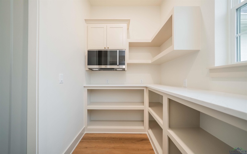 3805 Suren Way, Longview, TX 75604, 4 Habitaciones Habitaciones , ,2 BañosBaños,Residential,En Venta,3805 Suren Way,0,20260582