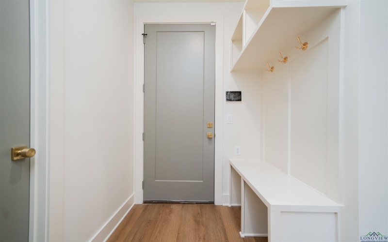 3805 Suren Way, Longview, TX 75604, 4 Habitaciones Habitaciones , ,2 BañosBaños,Residential,En Venta,3805 Suren Way,0,20260582