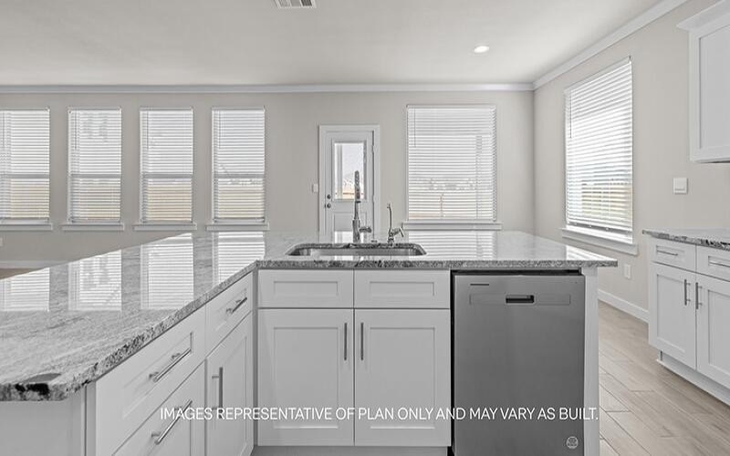 5605 Remington Avenue, Lubbock, TX 79407, 4 Habitaciones Habitaciones , ,3 BañosBaños,Residential,En Venta,5605 Remington Avenue,0,202601195