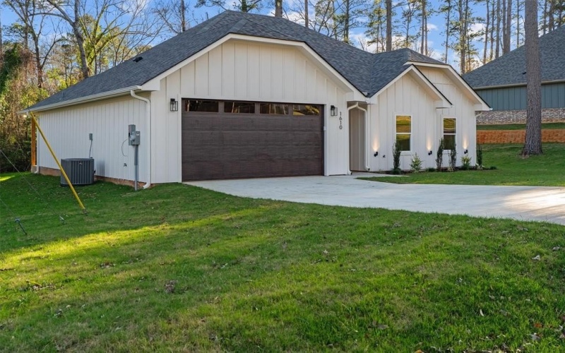 1610 Pineview Lane, Hideaway, TX 75771, 3 Bedrooms Bedrooms, ,2 BathroomsBathrooms,Residential,For Sale,1610 Pineview Lane,0,21112436