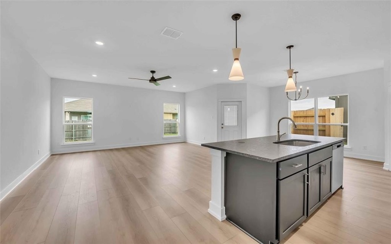 2812 Teasdale Road, Waco, TX 76655, 4 Habitaciones Habitaciones , ,3 BañosBaños,Residential,En Venta,2812 Teasdale Road,0,21135802