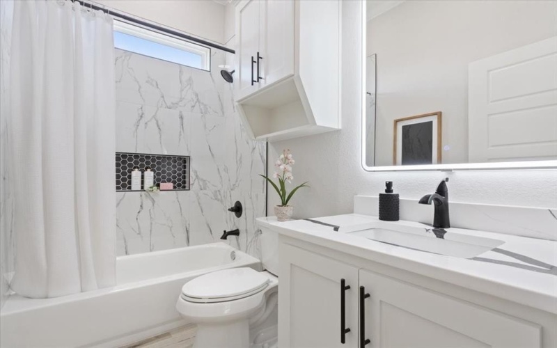 107 N Jena Street, Riesel, TX 76682, 3 Habitaciones Habitaciones , ,2 BañosBaños,Residential,En Venta,107 N Jena Street,0,21159066