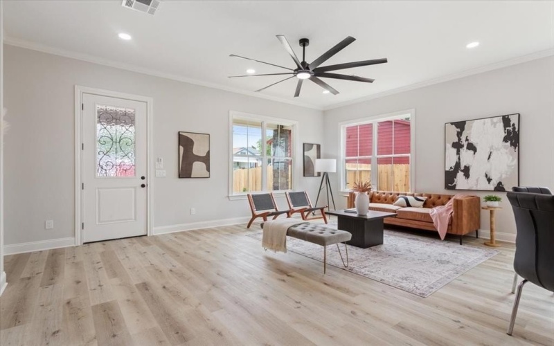 107 N Jena Street, Riesel, TX 76682, 3 Habitaciones Habitaciones , ,2 BañosBaños,Residential,En Venta,107 N Jena Street,0,21159066