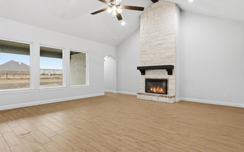 11601 Caracal Drive, Godley, TX 76044, 4 Habitaciones Habitaciones , ,2 BañosBaños,Residential,En Venta,11601 Caracal Drive,0,21159393