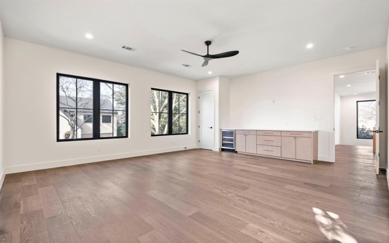 4230 Concho Street, Dallas, TX 75206, 4 Bedrooms Bedrooms, ,5 BathroomsBathrooms,Residential,For Sale,4230 Concho Street,0,21162089