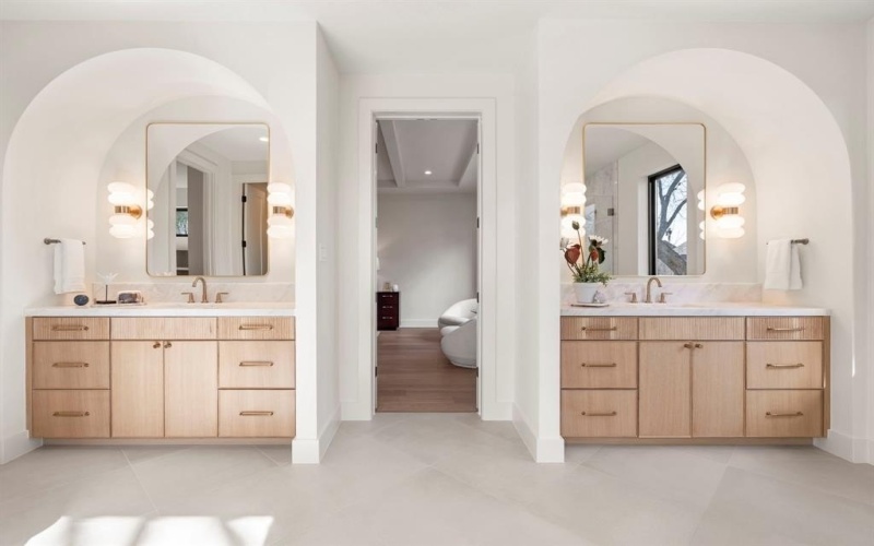 4230 Concho Street, Dallas, TX 75206, 4 Bedrooms Bedrooms, ,5 BathroomsBathrooms,Residential,For Sale,4230 Concho Street,0,21162089