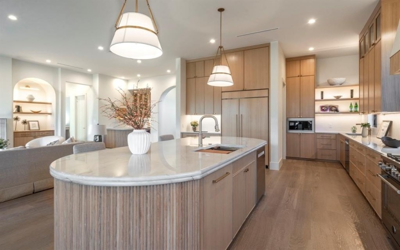 4230 Concho Street, Dallas, TX 75206, 4 Bedrooms Bedrooms, ,5 BathroomsBathrooms,Residential,For Sale,4230 Concho Street,0,21162089