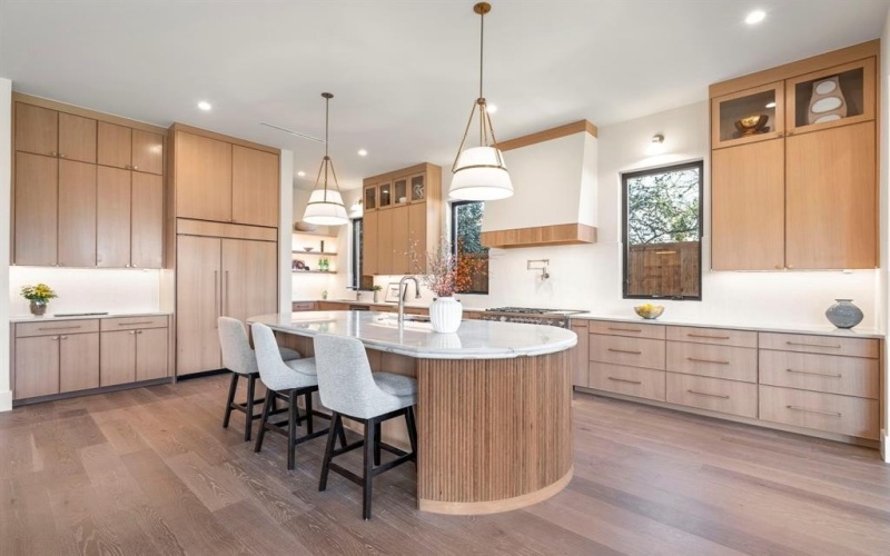 4230 Concho Street, Dallas, TX 75206, 4 Bedrooms Bedrooms, ,5 BathroomsBathrooms,Residential,For Sale,4230 Concho Street,0,21162089