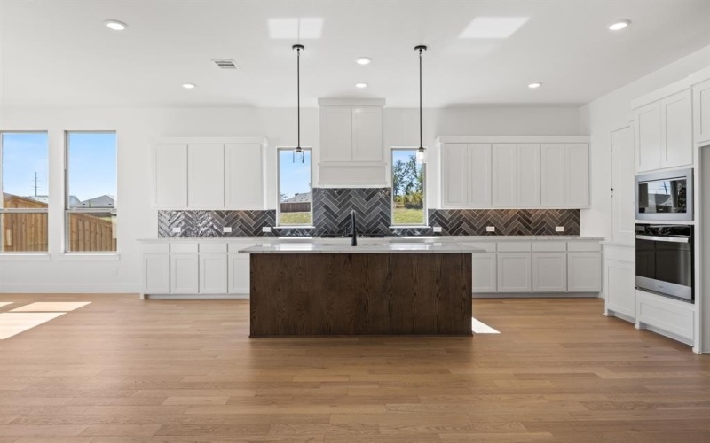 4000 Reserve Way, Providence Village, TX 76227, 4 Bedrooms Bedrooms, ,3 BathroomsBathrooms,Residential,For Sale,4000 Reserve Way,0,21162162