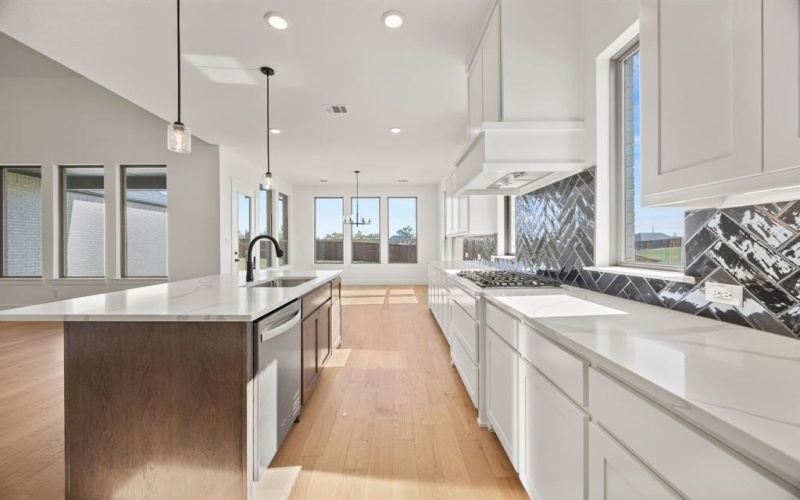 4000 Reserve Way, Providence Village, TX 76227, 4 Bedrooms Bedrooms, ,3 BathroomsBathrooms,Residential,For Sale,4000 Reserve Way,0,21162162