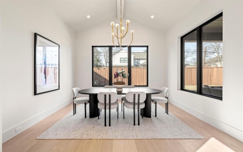 4231 Concho Street, Dallas, TX 75206, 4 Bedrooms Bedrooms, ,5 BathroomsBathrooms,Residential,For Sale,4231 Concho Street,0,21162491