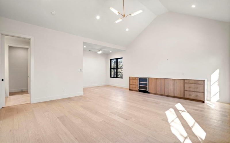 4231 Concho Street, Dallas, TX 75206, 4 Bedrooms Bedrooms, ,5 BathroomsBathrooms,Residential,For Sale,4231 Concho Street,0,21162491