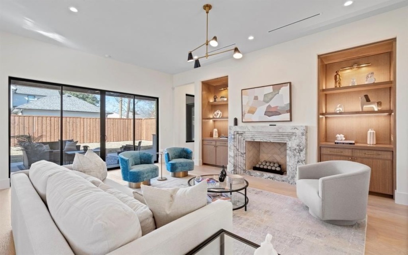 4231 Concho Street, Dallas, TX 75206, 4 Bedrooms Bedrooms, ,5 BathroomsBathrooms,Residential,For Sale,4231 Concho Street,0,21162491