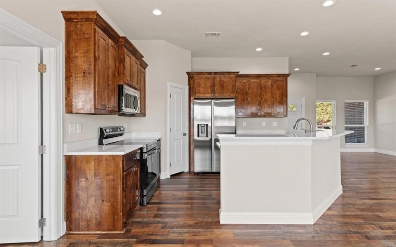 899 W Cardinal Street, Ector, TX 75439, 3 Habitaciones Habitaciones , ,2 BañosBaños,Residential,En Venta,899 W Cardinal Street,0,21162631