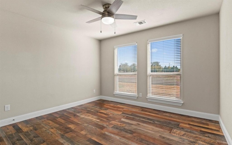 899 W Cardinal Street, Ector, TX 75439, 3 Habitaciones Habitaciones , ,2 BañosBaños,Residential,En Venta,899 W Cardinal Street,0,21162631