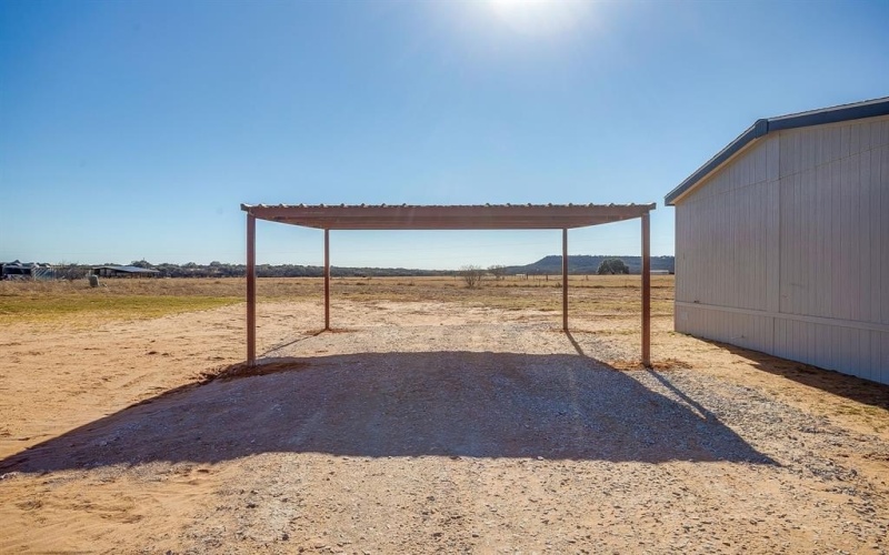 31 Kenzi Drive, Mineral Wells, TX 76067, 4 Habitaciones Habitaciones , ,2 BañosBaños,Residential,En Venta,31 Kenzi Drive,0,21163185