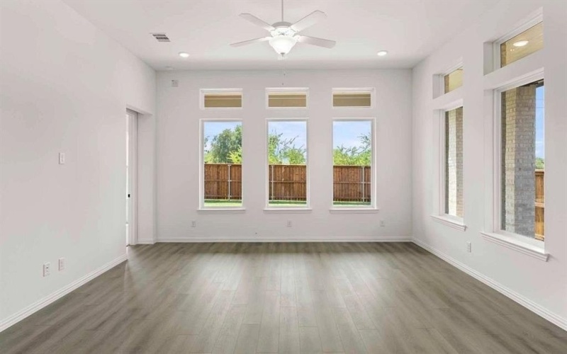 1028 Golden Galaxy Way, Wylie, TX 75098, 4 Habitaciones Habitaciones , ,5 BañosBaños,Residential,En Venta,1028 Golden Galaxy Way,0,21163287