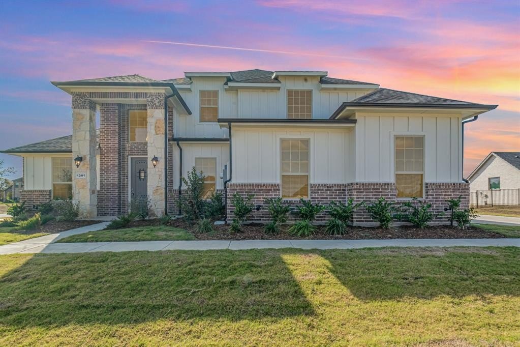 1201 Jungle Drive, Forney, TX 75126, 4 Bedrooms Bedrooms, ,3 BathroomsBathrooms,Residential,For Sale,1201 Jungle Drive,0,21163324