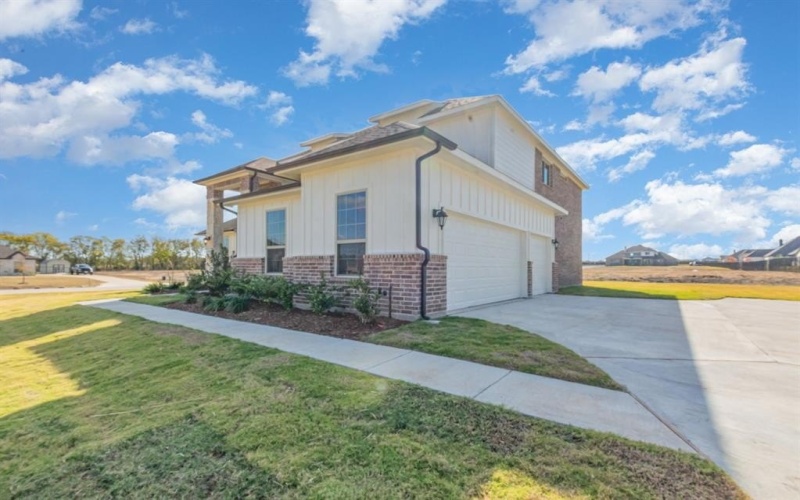 1201 Jungle Drive, Forney, TX 75126, 4 Bedrooms Bedrooms, ,3 BathroomsBathrooms,Residential,For Sale,1201 Jungle Drive,0,21163324