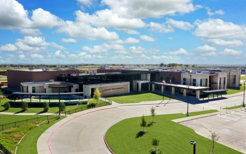 4121 Winnow Lane, Joshua, TX 76058, 4 Bedrooms Bedrooms, ,3 BathroomsBathrooms,Residential,For Sale,4121 Winnow Lane,0,21163343