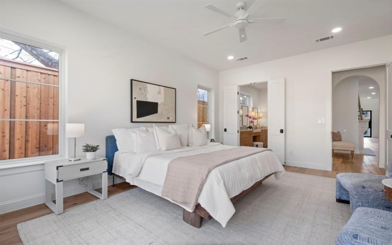 6321 Belmont Avenue, Dallas, TX 75214, 5 Habitaciones Habitaciones , ,6 BañosBaños,Residential,En Venta,6321 Belmont Avenue,0,21163344