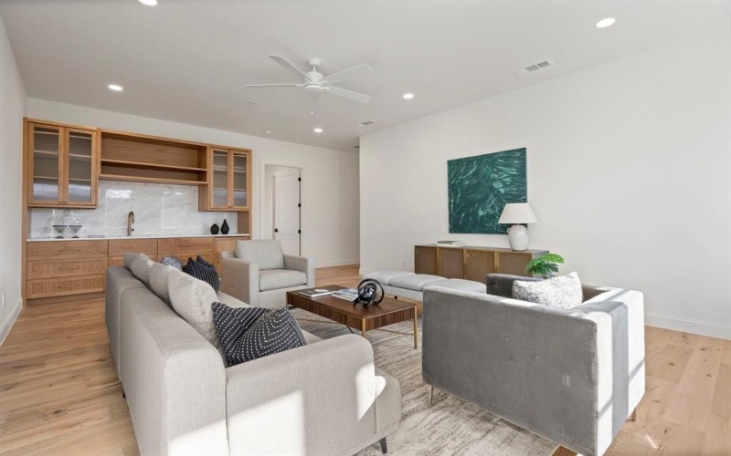 6321 Belmont Avenue, Dallas, TX 75214, 5 Habitaciones Habitaciones , ,6 BañosBaños,Residential,En Venta,6321 Belmont Avenue,0,21163344