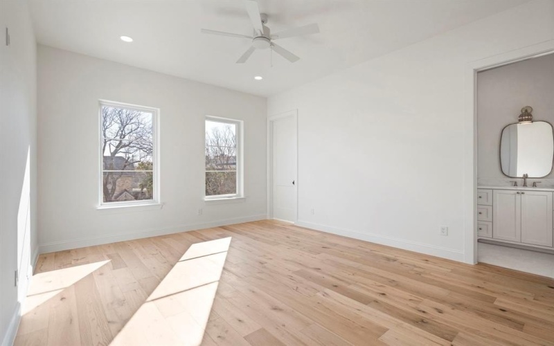 6321 Belmont Avenue, Dallas, TX 75214, 5 Habitaciones Habitaciones , ,6 BañosBaños,Residential,En Venta,6321 Belmont Avenue,0,21163344