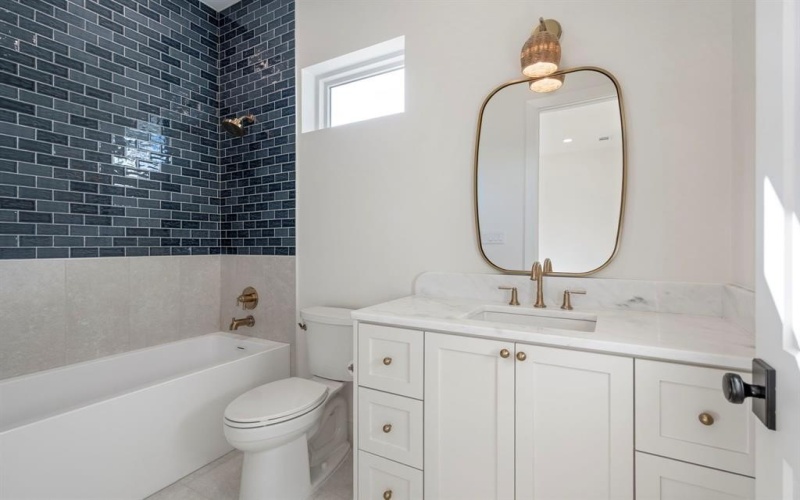 6321 Belmont Avenue, Dallas, TX 75214, 5 Habitaciones Habitaciones , ,6 BañosBaños,Residential,En Venta,6321 Belmont Avenue,0,21163344