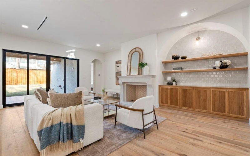 6321 Belmont Avenue, Dallas, TX 75214, 5 Habitaciones Habitaciones , ,6 BañosBaños,Residential,En Venta,6321 Belmont Avenue,0,21163344