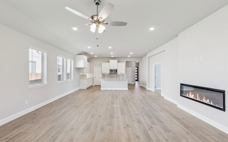 4504 Snakeweed Street, Fort Worth, TX 76036, 3 Bedrooms Bedrooms, ,2 BathroomsBathrooms,Residential,For Sale,4504 Snakeweed Street,0,21163371