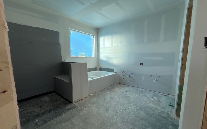 2304 Shamrock Lane, Weatherford, TX 76087, 3 Bedrooms Bedrooms, ,2 BathroomsBathrooms,Residential,For Sale,2304 Shamrock Lane,0,21163393