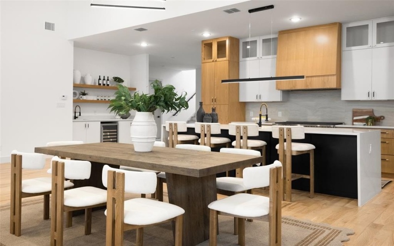 3940 N Crest Haven Road, Dallas, TX 75209, 5 Bedrooms Bedrooms, ,6 BathroomsBathrooms,Residential,For Sale,3940 N Crest Haven Road,0,21163505