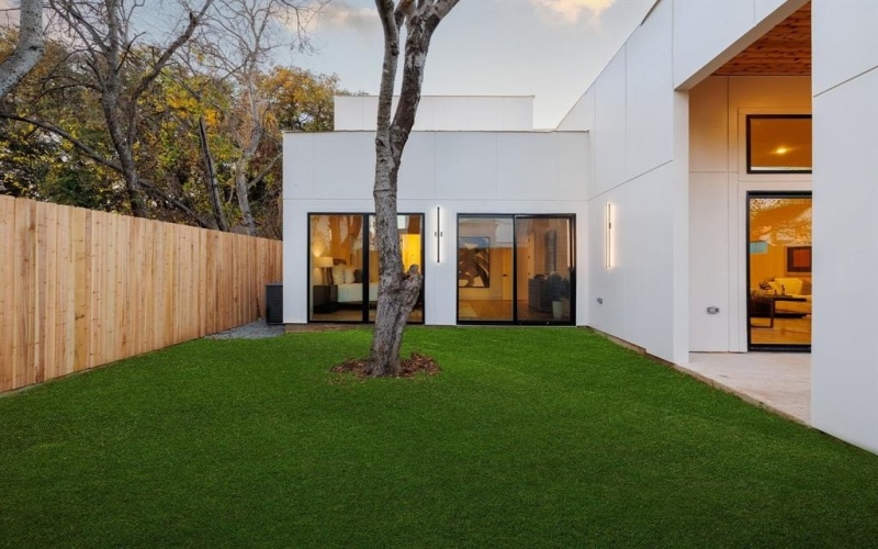 3940 N Crest Haven Road, Dallas, TX 75209, 5 Habitaciones Habitaciones , ,6 BañosBaños,Residential,En Venta,3940 N Crest Haven Road,0,21163505