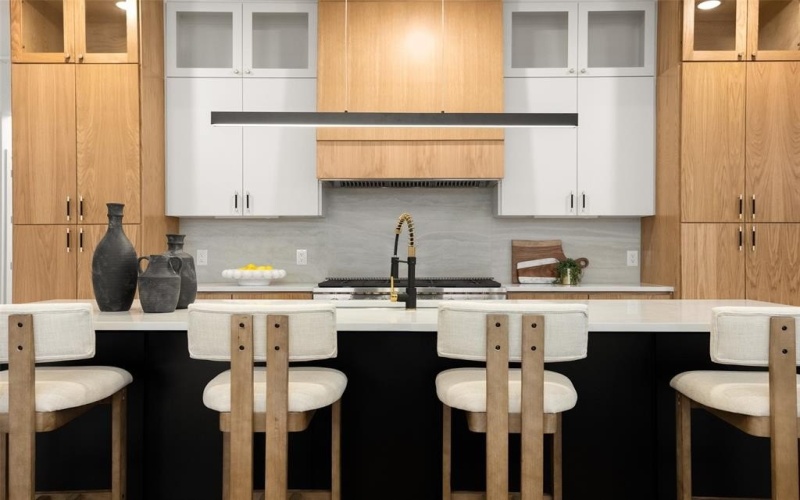 3940 N Crest Haven Road, Dallas, TX 75209, 5 Bedrooms Bedrooms, ,6 BathroomsBathrooms,Residential,For Sale,3940 N Crest Haven Road,0,21163505