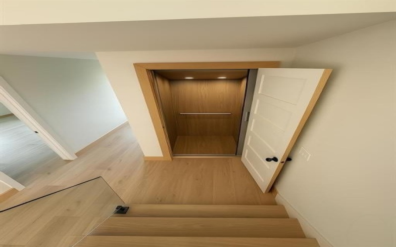 918 Duluth Street, Dallas, TX 75212, 3 Bedrooms Bedrooms, ,3 BathroomsBathrooms,Residential,For Sale,918 Duluth Street,0,21163590