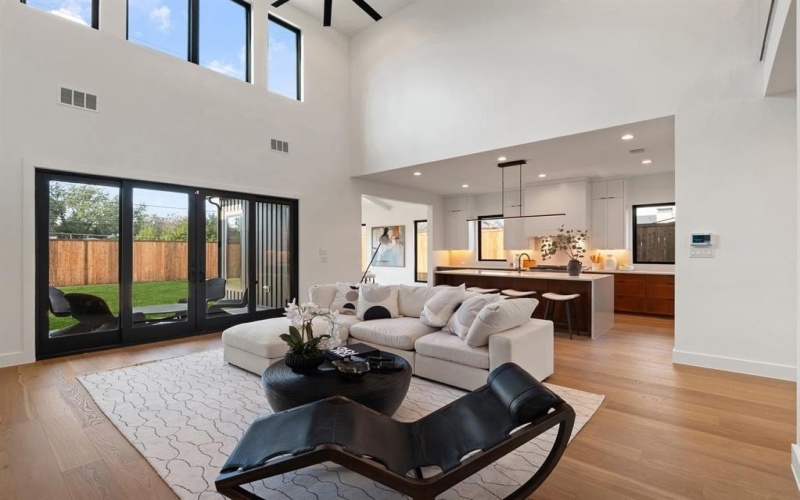 10553 Cromwell Drive, Dallas, TX 75229, 6 Bedrooms Bedrooms, ,6 BathroomsBathrooms,Residential,For Sale,10553 Cromwell Drive,0,21163628